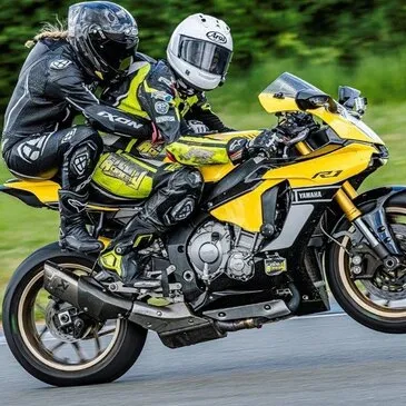 Baptême Sensations Moto - Circuit de Clastres Baptême Sensations Moto - Circuit de Clastres