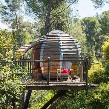 Nuit en Lov'Nid avec Jacuzzi près de Marseille Nuit en Lov'Nid avec Jacuzzi près de Marseille