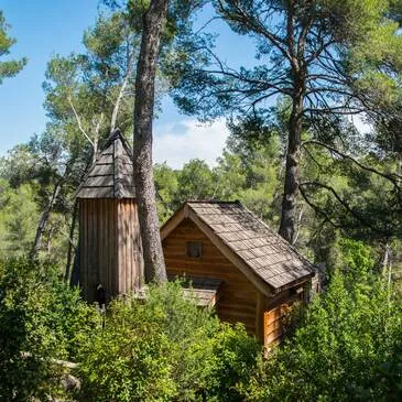 Weekend et Hébergement Insolite, département Bouches du Rhône Weekend et Hébergement Insolite, département Bouches du Rhône