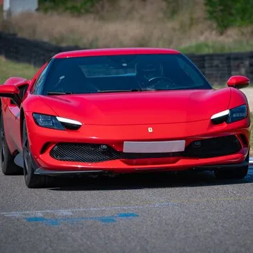 Circuit de Lurcy-Lévis, Allier (03) - Baptême en Voiture de Sport Circuit de Lurcy-Lévis, Allier (03) - Baptême en Voiture de Sport
