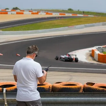 Réserver Stage de Pilotage Monoplace département Puy de dôme Réserver Stage de Pilotage Monoplace département Puy de dôme