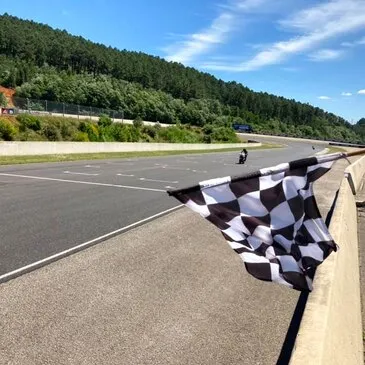 Offrir Stage de pilotage moto en Languedoc-Roussillon