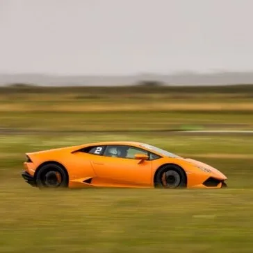 Circuit de Magny-Cours, Nièvre (58) - Stage de pilotage Lamborghini