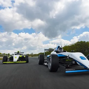 Offrir Stage de Pilotage Monoplace en Lorraine Offrir Stage de Pilotage Monoplace en Lorraine