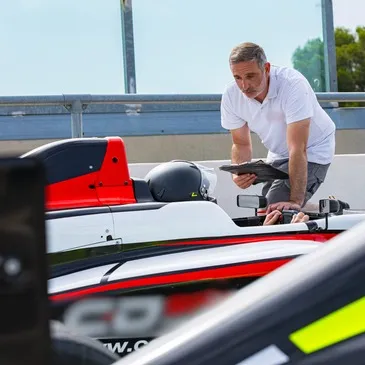 Stage en Formule 4 - Circuit du Val de Vienne