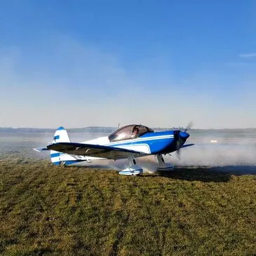 Baptême en avion de voltige en région Bourgogne Baptême en avion de voltige en région Bourgogne