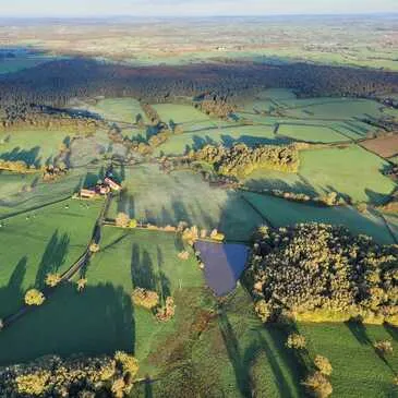 Cluny, à  25 min de Mâcon, Saône et loire (71) - Baptême de l'air montgolfière Cluny, à  25 min de Mâcon, Saône et loire (71) - Baptême de l'air montgolfière