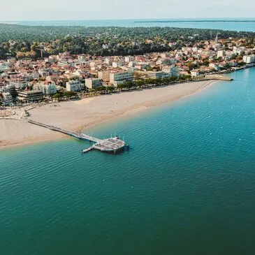 Baptême de l'air hélicoptère en région Aquitaine Baptême de l'air hélicoptère en région Aquitaine
