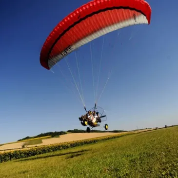 Baptême de l'air paramoteur, département Isère Baptême de l'air paramoteur, département Isère
