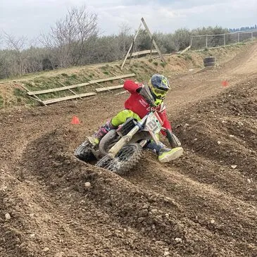Stage de Moto Cross proche Souillac, à 30 min de Rocamadour Stage de Moto Cross proche Souillac, à 30 min de Rocamadour