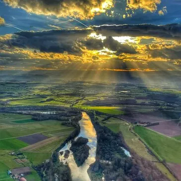 Baptême en ULM Multiaxe près de Lyon en région Rhône-Alpes Baptême en ULM Multiaxe près de Lyon en région Rhône-Alpes