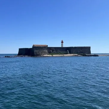 Balade en bateau, département Hérault Balade en bateau, département Hérault