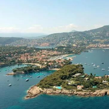 Baptême de l'air hélicoptère en région PACA et Corse Baptême de l'air hélicoptère en région PACA et Corse