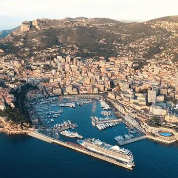 Baptême de l'air hélicoptère proche Héliport de Monaco Baptême de l'air hélicoptère proche Héliport de Monaco