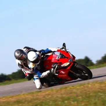 Baptême Sensations Moto Aprilia - Circuit de Dijon-Prenois