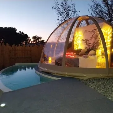 Nuit en Bulle avec Spa et Piscine Privatifs près de Carcassonne Nuit en Bulle avec Spa et Piscine Privatifs près de Carcassonne