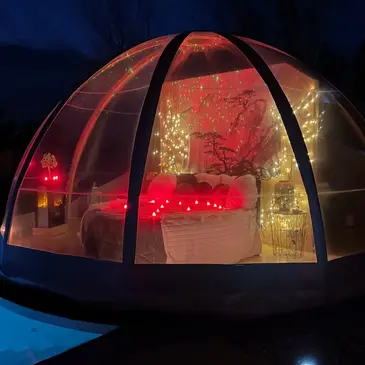 Nuit en Bulle avec Spa et Piscine Privatifs près de Carcassonne