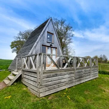 Nuit en Chalet Tipi avec Spa Privatif près de Caen Nuit en Chalet Tipi avec Spa Privatif près de Caen