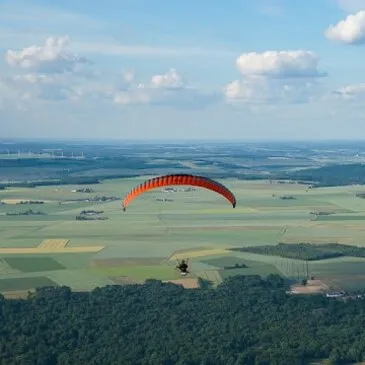 Baptême en Paramoteur près de Coulommiers Baptême en Paramoteur près de Coulommiers