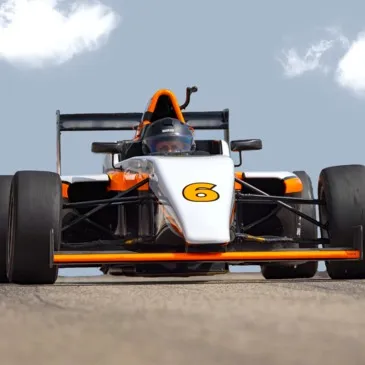 Stage en Formule 4 - Circuit de Fontenay-le-Comte