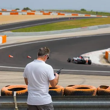 Offrir Stage de Pilotage Monoplace en Pays-de-la-Loire Offrir Stage de Pilotage Monoplace en Pays-de-la-Loire