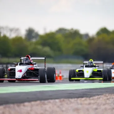 Stage de Pilotage Monoplace, département Vendée Stage de Pilotage Monoplace, département Vendée