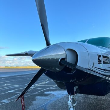 Baptême en Avion à Brest - Survol Îles de Molène et d&#39;Ouessant en région Bretagne