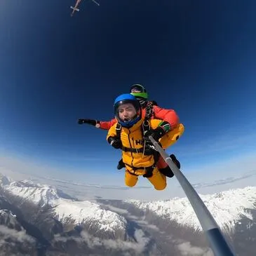 Saut en parachute, département Isère Saut en parachute, département Isère