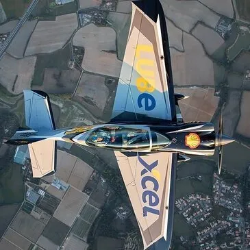 Baptême en avion de voltige en région Poitou-Charentes Baptême en avion de voltige en région Poitou-Charentes