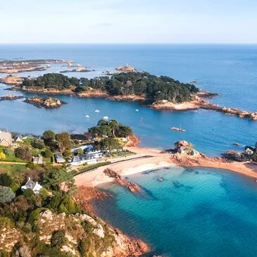 Baptême en Hélicoptère près de Rennes Baptême en Hélicoptère près de Rennes