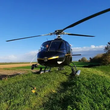 Baptême de l'air hélicoptère, département Ille et vilaine Baptême de l'air hélicoptère, département Ille et vilaine