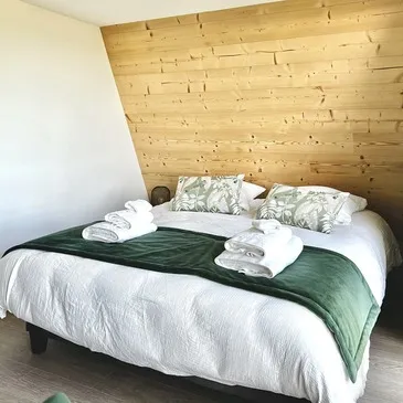 Montmirail, à 1h de Reims, Marne (51) - Weekend et Hébergement Insolite Montmirail, à 1h de Reims, Marne (51) - Weekend et Hébergement Insolite