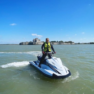 Randonnée en Jet Ski à Royan en région Poitou-Charentes