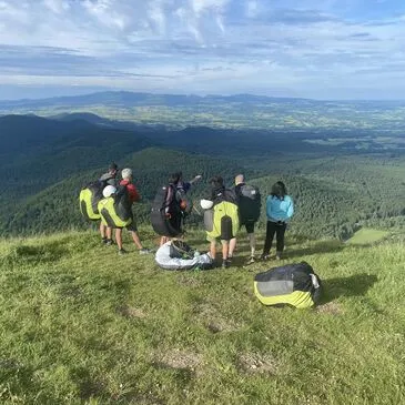 Baptême en parapente, département Puy de dôme Baptême en parapente, département Puy de dôme