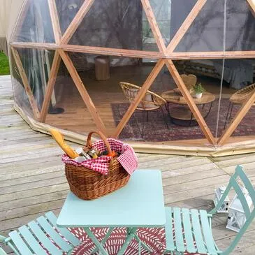 Nuit en Dôme avec Bain Nordique près de Fontainebleau en région Ile-de-France Nuit en Dôme avec Bain Nordique près de Fontainebleau en région Ile-de-France