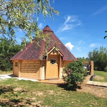 Nuit en Kota avec Bain Nordique près de Sancerre Nuit en Kota avec Bain Nordique près de Sancerre