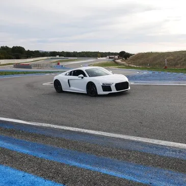Baptême en Voiture de Sport proche Circuit de Mireval Baptême en Voiture de Sport proche Circuit de Mireval
