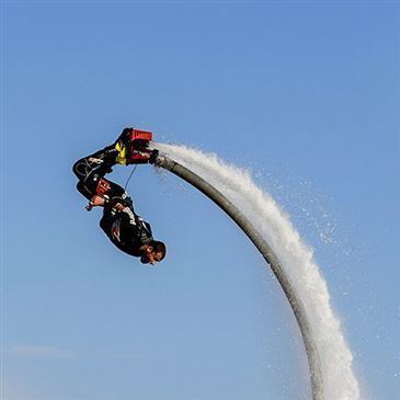 Initiation au Fly-Board à La Trinité-sur-Mer en région Bretagne