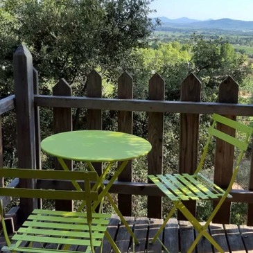 Cabane dans les Arbres avec Spa près de Toulon en région PACA et Corse