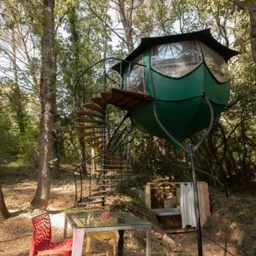 Weekend et Hébergement Insolite proche Carnoules, à 30 min de Toulon Weekend et Hébergement Insolite proche Carnoules, à 30 min de Toulon