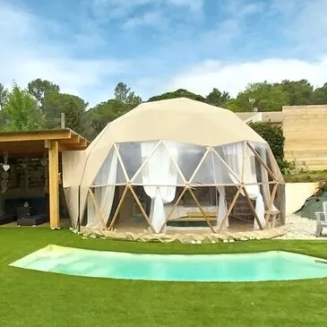 Nuit en Dôme avec Spa et Sauna Privatifs près de Carcassonne Nuit en Dôme avec Spa et Sauna Privatifs près de Carcassonne
