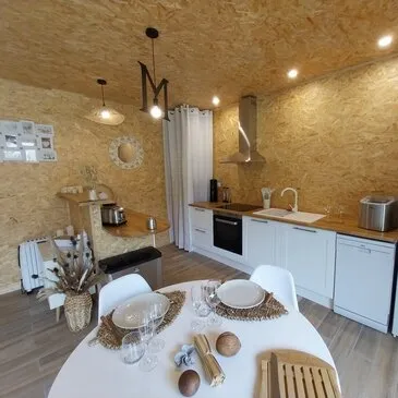 Malves en Minervois, à 15 min de Carcassonne, Aude (11) - Weekend et Hébergement Insolite Malves en Minervois, à 15 min de Carcassonne, Aude (11) - Weekend et Hébergement Insolite