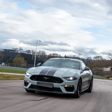 Stage en Ford Mustang V8 - Circuit de Chambley Stage en Ford Mustang V8 - Circuit de Chambley
