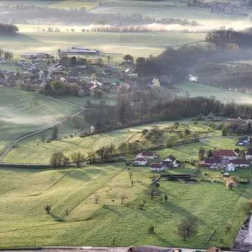 Gray, Haute saône (70) - Baptême de l'air montgolfière Gray, Haute saône (70) - Baptême de l'air montgolfière