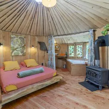 Cazilhac, à 50 min de Montpellier, Hérault (34) - Weekend et Hébergement Insolite Cazilhac, à 50 min de Montpellier, Hérault (34) - Weekend et Hébergement Insolite