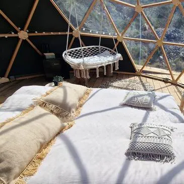 Weekend et Hébergement Insolite, département Alpes Maritimes Weekend et Hébergement Insolite, département Alpes Maritimes