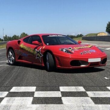 Stage de Pilotage pour Enfant proche Circuit de Haute Saintonge