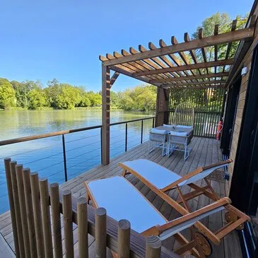 Sainte-Gemme, à 30 min de Reims, Marne (51) - Weekend et Hébergement Insolite Sainte-Gemme, à 30 min de Reims, Marne (51) - Weekend et Hébergement Insolite