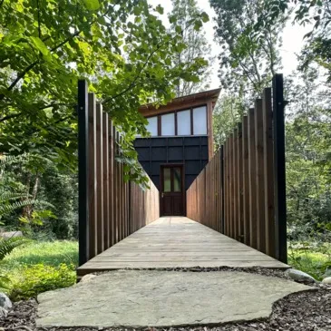 Nuit Insolite en Cabane sur Pilotis près D'Annecy en région Rhône-Alpes Nuit Insolite en Cabane sur Pilotis près D'Annecy en région Rhône-Alpes