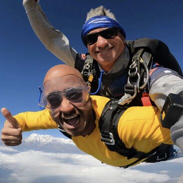 Laloubère, à 10min de Tarbes, Hautes pyrénées (65) - Saut en parachute